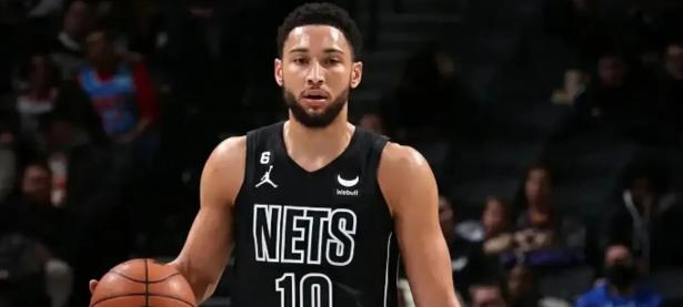 半岛体育网址-爵士整体实力突出，篮网逆袭表现令人倾倒