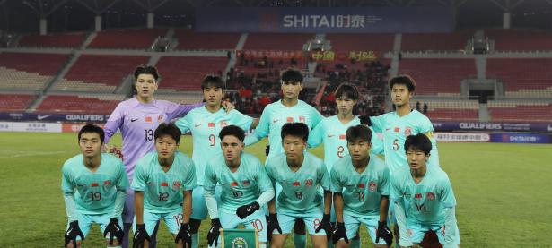 半岛体育直播-包含亚眠队实力强劲，连续多场比赛保持不败，实力不容小觑的词条