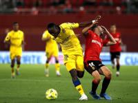 半岛体育下载-重庆斯威壮志凌云，狂胜对手取得宝贵三分