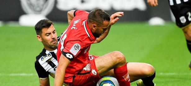 半岛体育视频-亚眠客场击败卡昂，取得宝贵三分