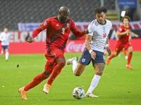 半岛体育官方入口-欧洲预选赛第二轮比赛，激烈战斗展开