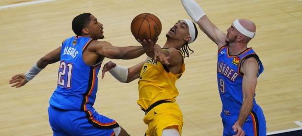 半岛体育竞技-篮网主场击败步行者，喜迎八连胜