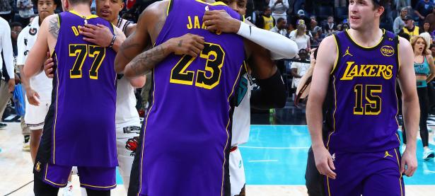 半岛体育登录入口-灰熊横扫开拓者，取得三连胜