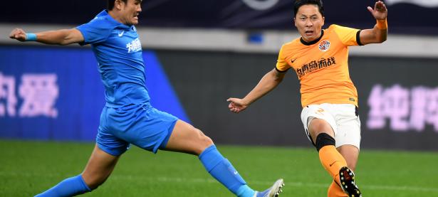 半岛体育电竞-中超联赛球队在赛场上展现实力