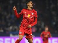 半岛体育app下载地址-包含沙尔克04逆转战局，成功逼平强敌的词条