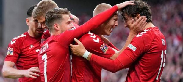 半岛体育入口-丹麦主场告捷，小组榜首稳坐不动