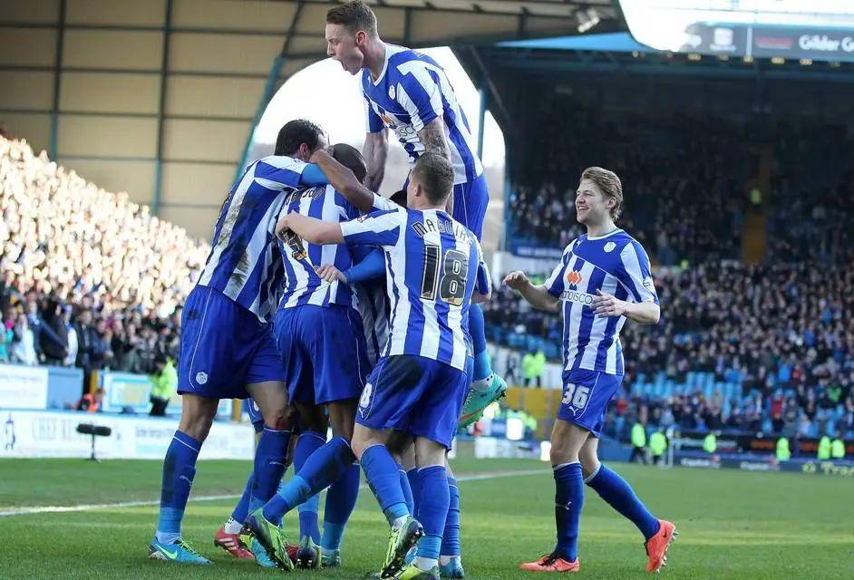 包含谢周三客场胜出--冲击英冠升级资格的词条