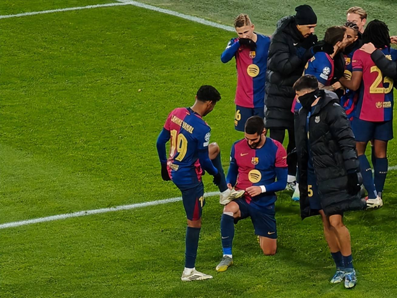 鲍里索夫北京现代逼平赫塔菲，艰难取分