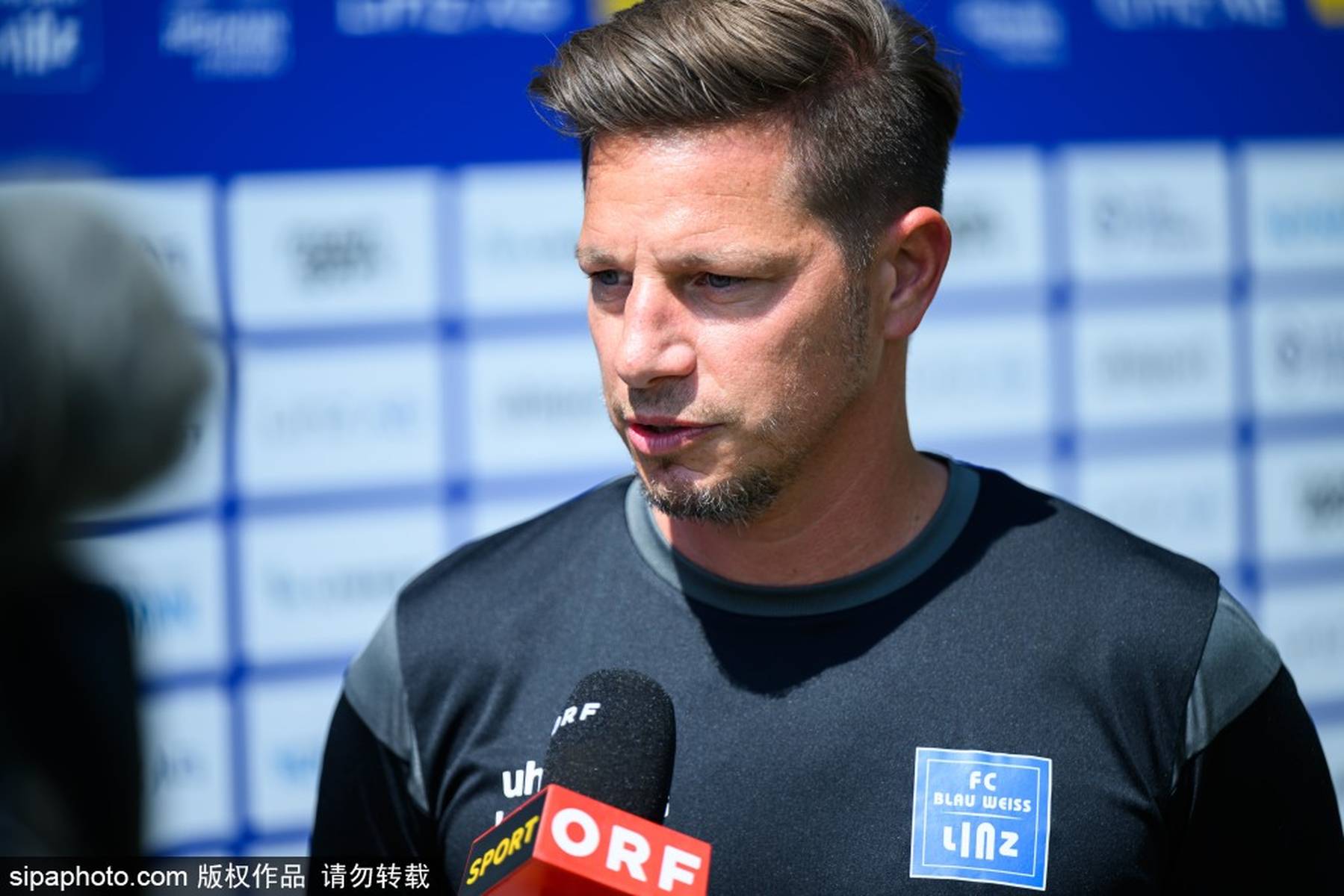 包含奥格斯堡教练宣布球队将进行严格训练备战的词条 包含奥格斯堡教练宣布球队将进行严格训练备战的词条