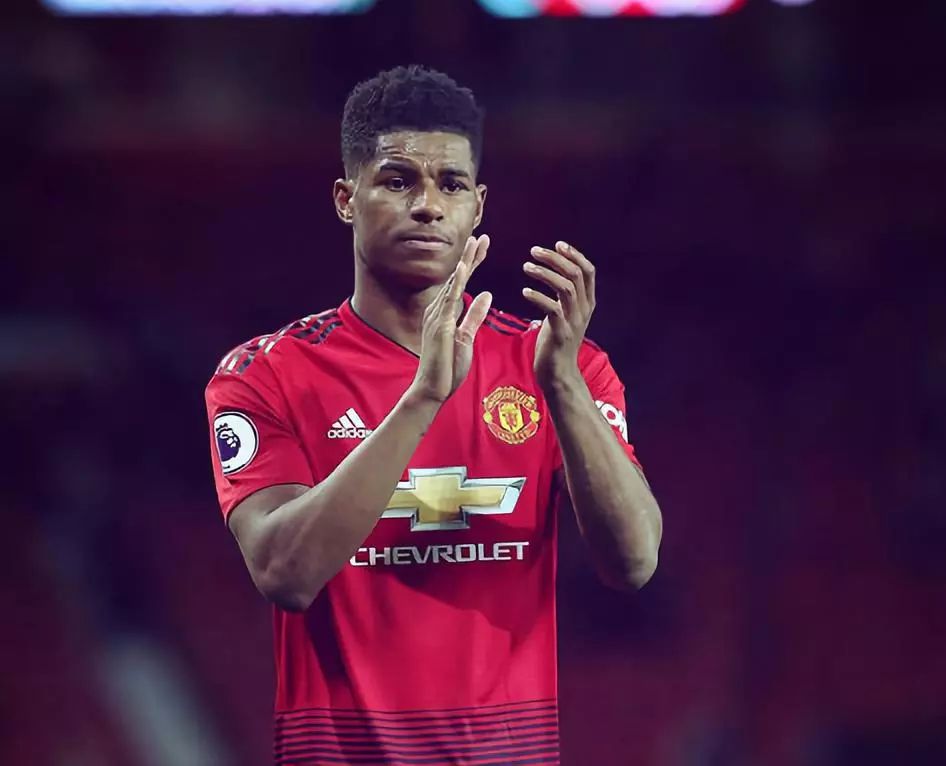 关于抢点头球攻势,球队上下团结一心的信息 关于抢点头球攻势,球队上下团结一心的信息