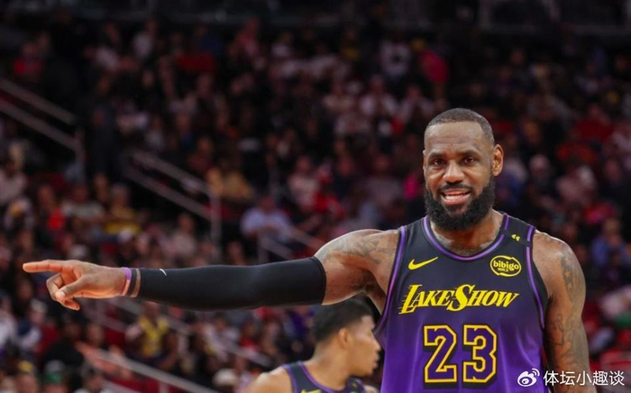 关于湖人客场赢得关键之战,詹姆斯关键时刻稳定发挥的信息 关于湖人客场赢得关键之战,詹姆斯关键时刻稳定发挥的信息