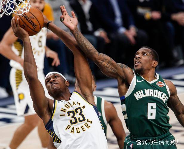 关于雄鹿力克76人，字母哥全面发挥的信息